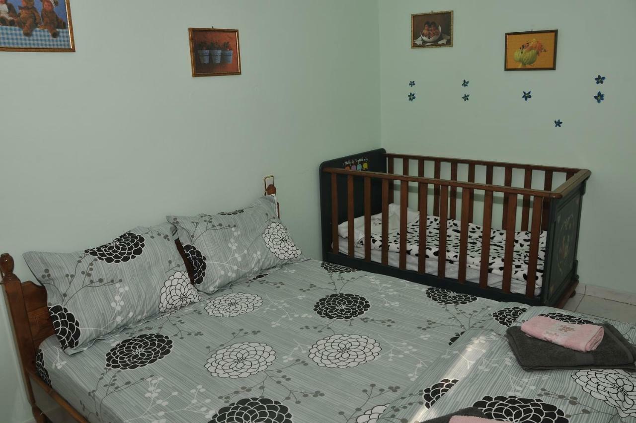 Eagle'S Family Apartment Kalampaka מראה חיצוני תמונה